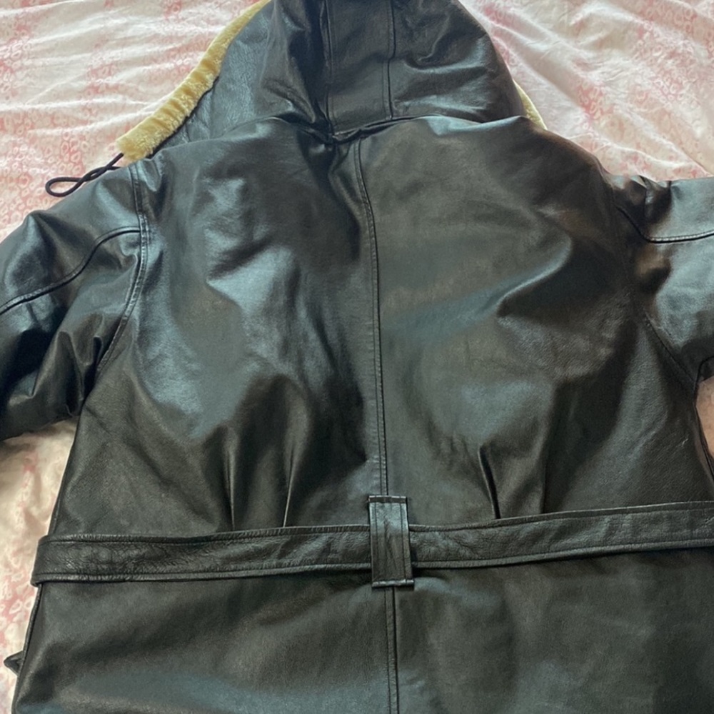Vintage Wilda black leather & fur coat - Picture 5 of 12